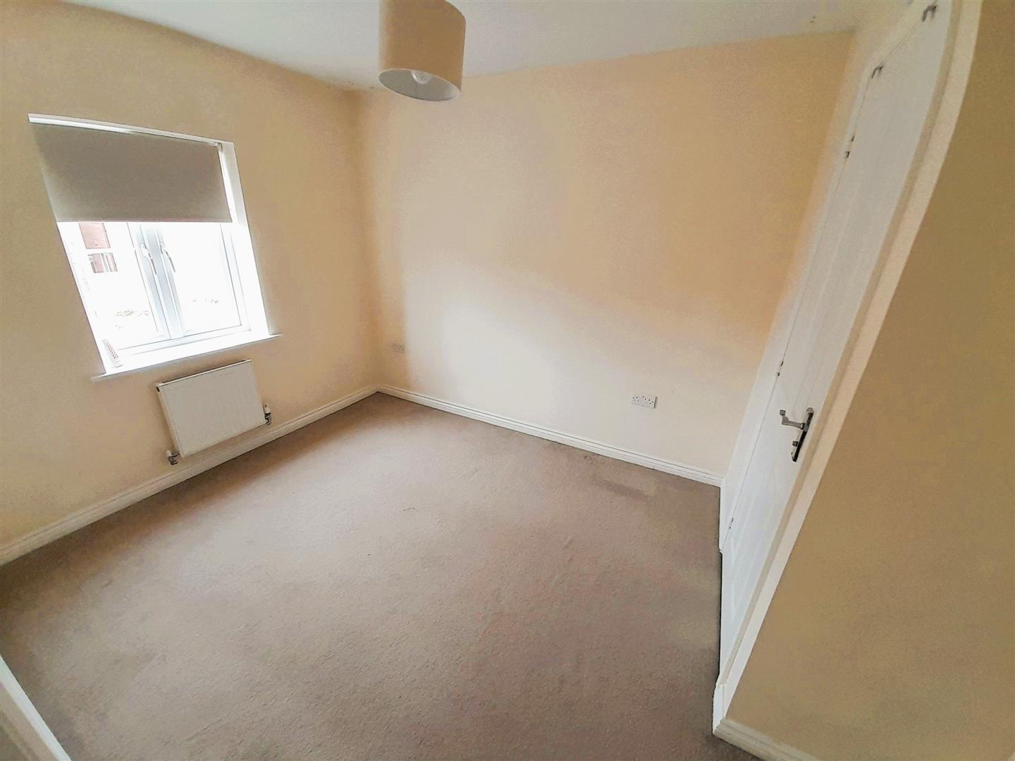 Stryd Bennett, Llanelli, SA15 4DE